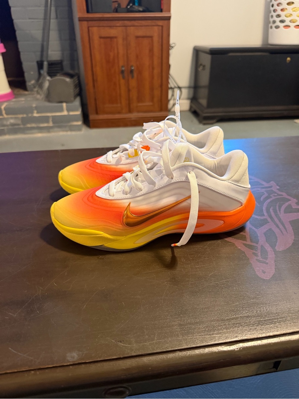 Nike A'One Candy Corn Queen Sneakers – Size 7.5